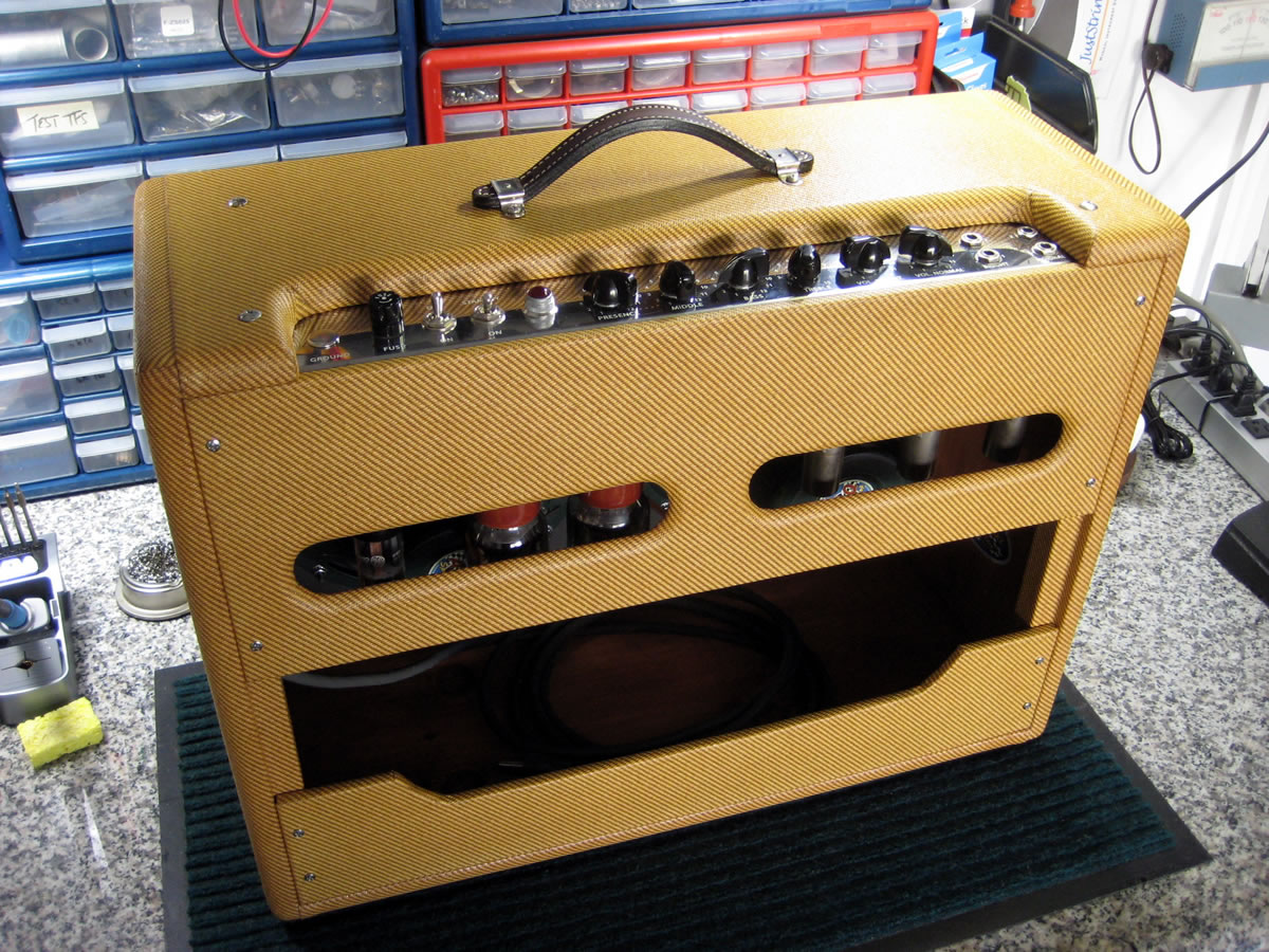 Tweed Bassman Rear